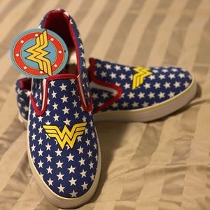Size 8 Wonder Woman Slip On Sneakers NWT